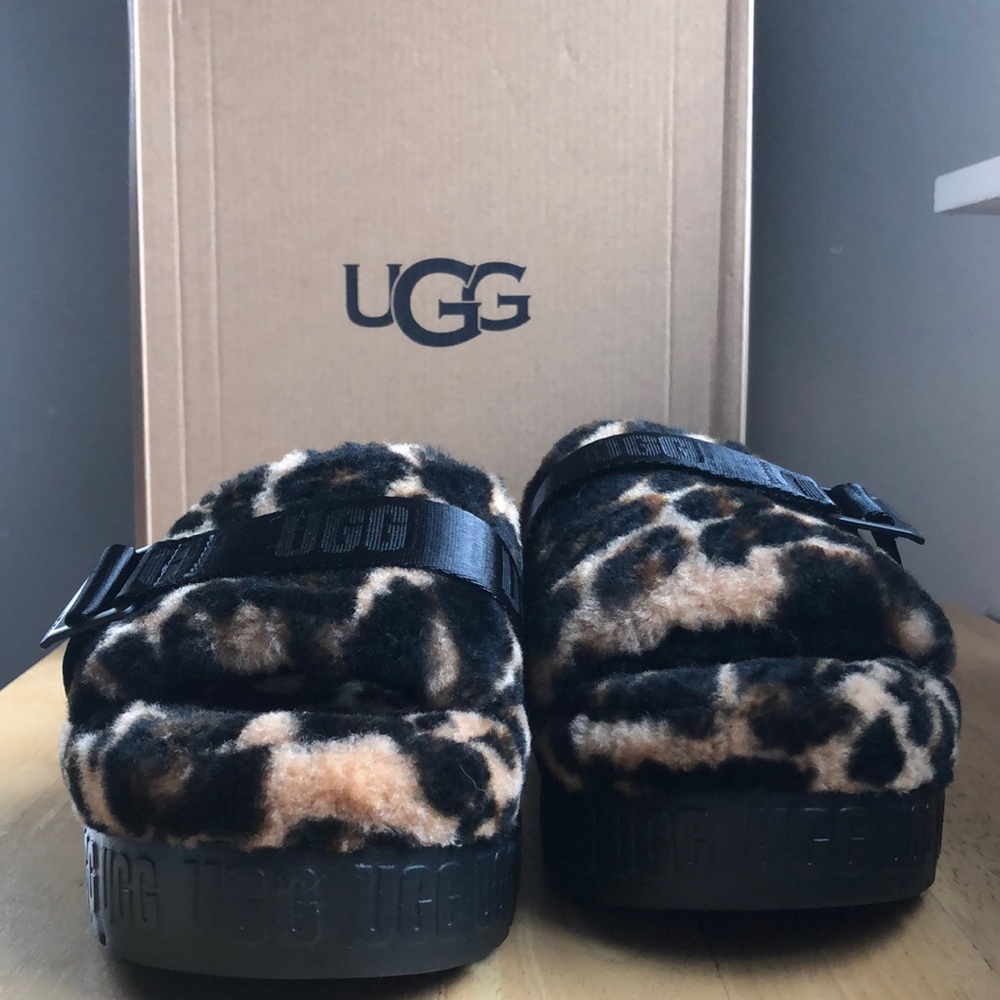 Ugh Fluffita Panther Print clog sandal.